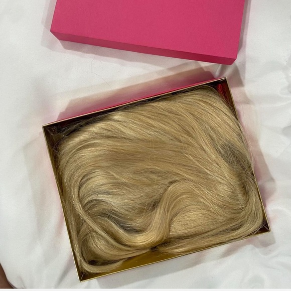 Golden Blonde Women's Hair Wig - Picture 6 of 8